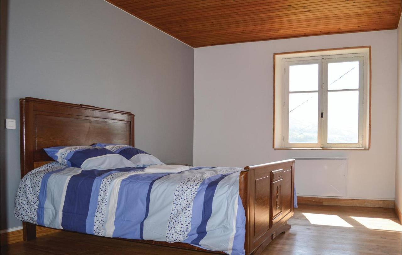 3 Bedroom Beautiful Home In Cheylade Екстериор снимка